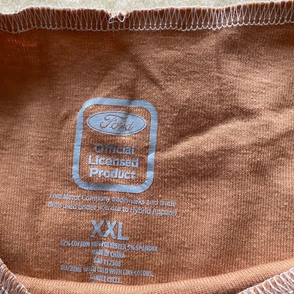 Ford Bronco Crop Top - Picture 4 of 6